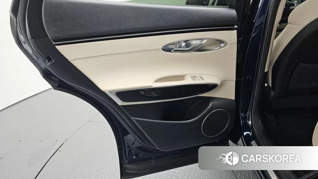 Genesis GV70 id 4593898 из Кореи 17
