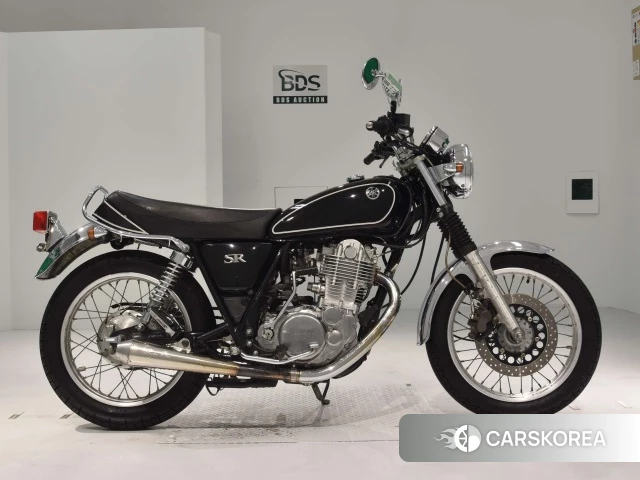 Проданный Yamaha SR 400 2010 из Японии