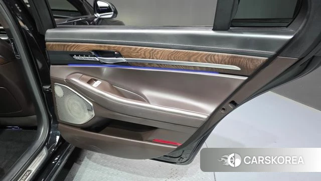 Genesis G90 id 4519980 из Кореи 17