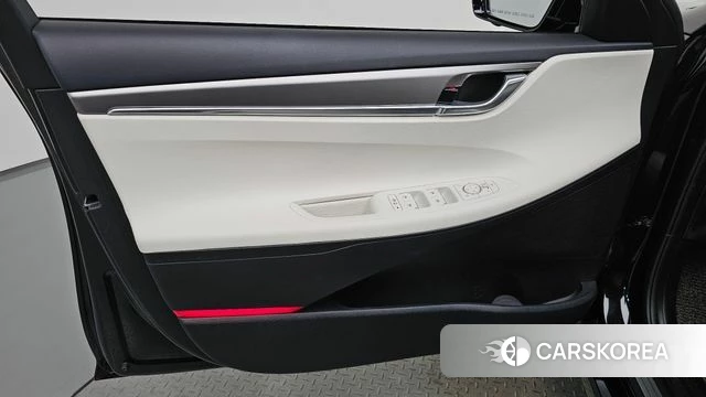 Hyundai The New Grandeur IG id 4350223 из Кореи 17
