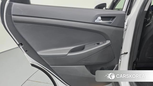 Hyundai All New Tucson id 4615153 из Кореи 17