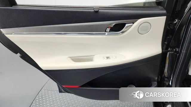 Hyundai The New Grandeur IG Hybrid id 4731016 из Кореи 17