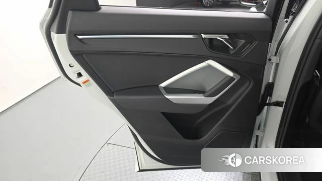 Audi Q3 (F3) id 4921237 из Кореи 17