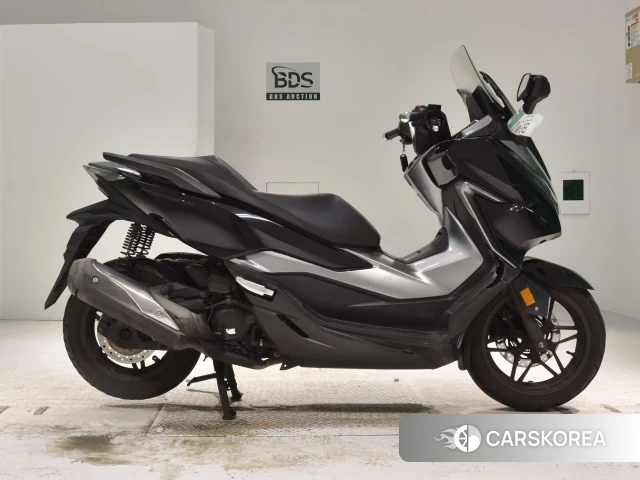 Проданный Honda FORZA 2018 из Японии