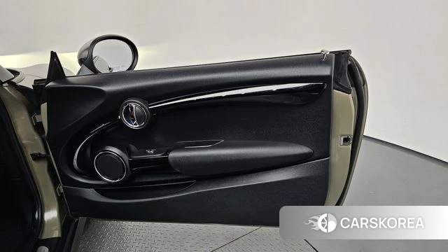 Mini Cooper S id 4483195 из Кореи 17