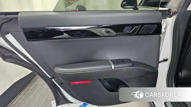 Hyundai Grandeur (GN7) id 4591097 из Кореи 17