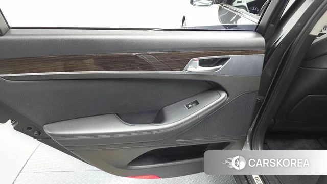 Genesis G80 id 4425010 из Кореи 17