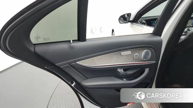 Mercedes-Benz E-Class W213 id 4530514 из Кореи 17