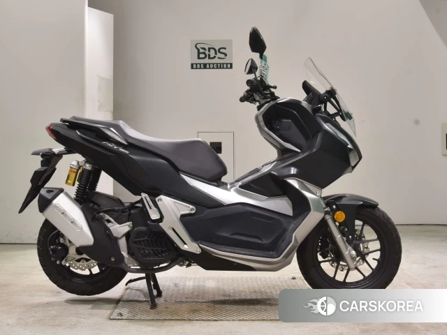 Проданный Honda ADV150 2019 из Японии, фото 2