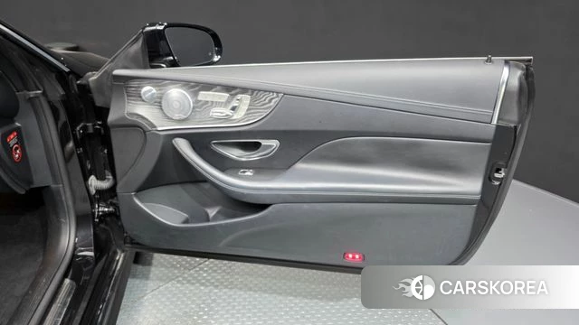 Mercedes-Benz E-Class W213 id 4636924 из Кореи 17