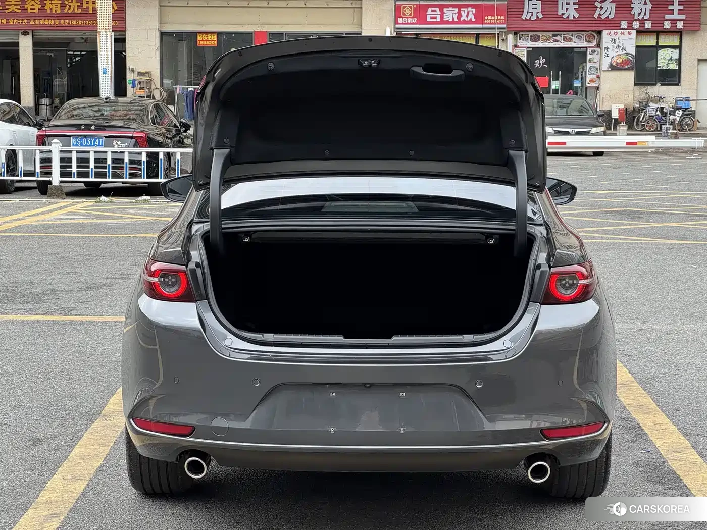 Mazda 3 id 4589512 из Китая 17