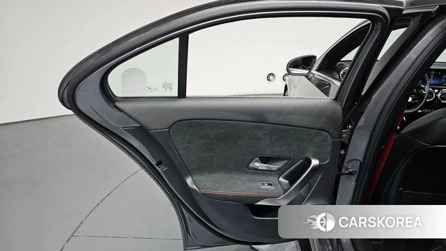Mercedes-Benz A-Class W177 id 4421595 из Кореи 17
