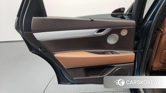 Genesis Electrified G80 (RG3) id 4608790 из Кореи 17