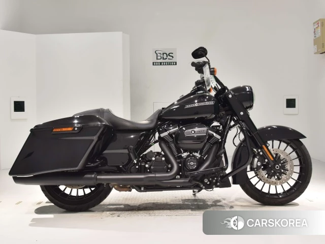 Проданный Harley-Davidson Road King FLHRXS1750 2018 из Японии