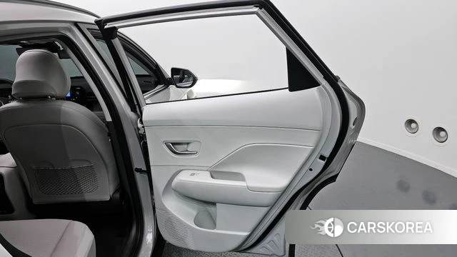 Hyundai Kona (SX2) id 4354858 из Кореи 17