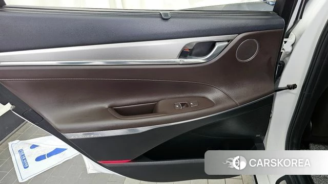 Hyundai The New Grandeur IG id 4384200 из Кореи 17