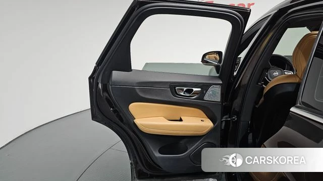 Volvo XC60 second Generation id 4872573 из Кореи 17