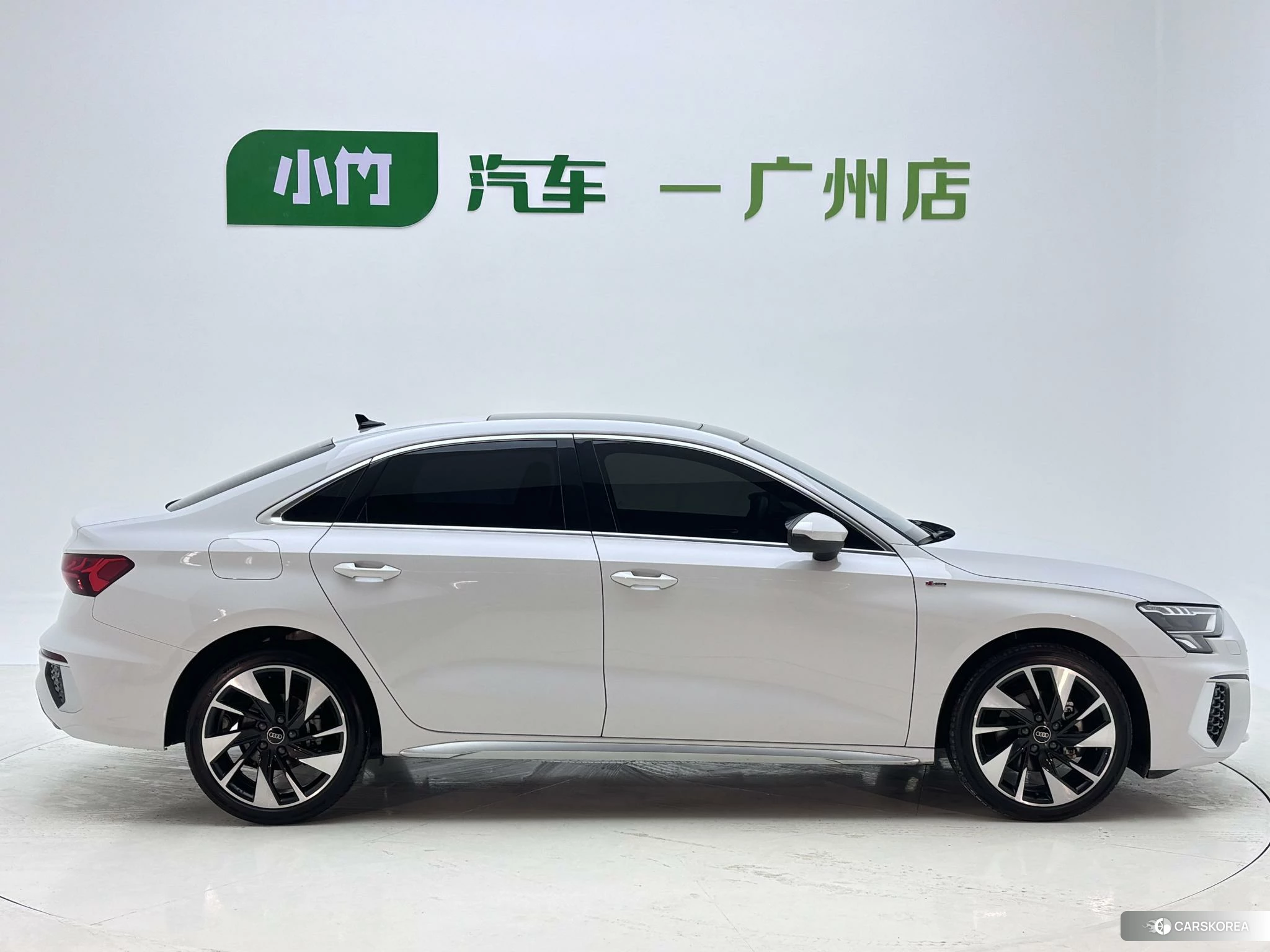 Audi A3 id 4510859 из Китая 17