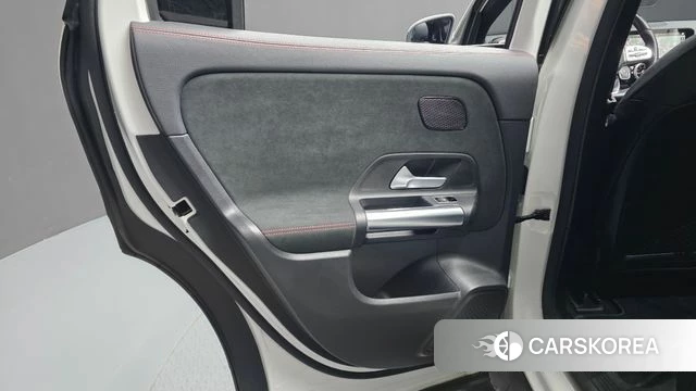 Mercedes-Benz EQA H243 id 4880682 из Кореи 17