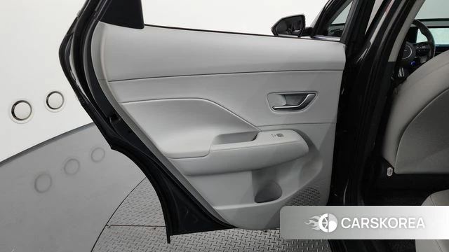 Hyundai Kona (SX2) id 4422330 из Кореи 17