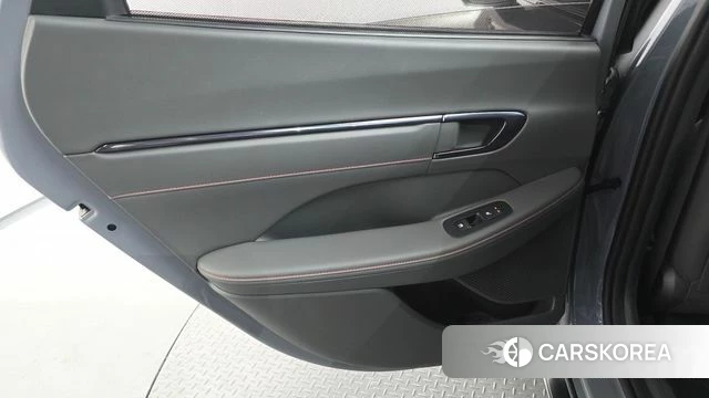 Hyundai Sonata D Edge (DN8) id 4427000 из Кореи 17