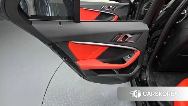 BMW 1 Series (F40) id 4195163 из Кореи 17