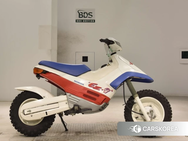 Проданный Honda CBR1000RR-R FIREBLADE SP id 4176525 из Японии