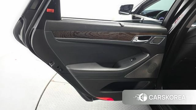 Genesis G80 id 4626371 из Кореи 17