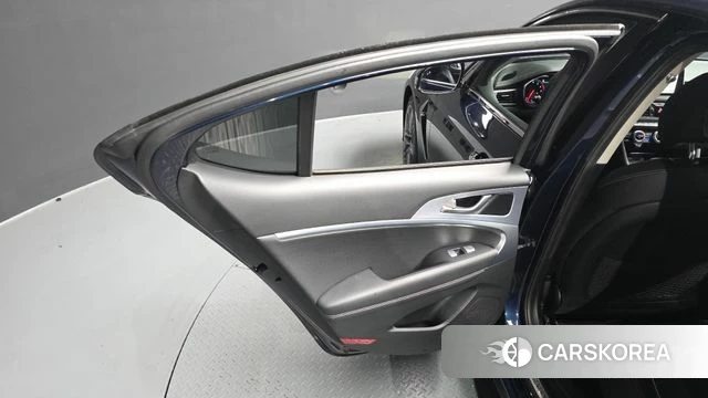 Genesis G70 id 4304786 из Кореи 17