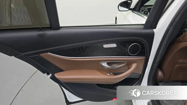 Mercedes-Benz E-Class W213 id 4716017 из Кореи 17