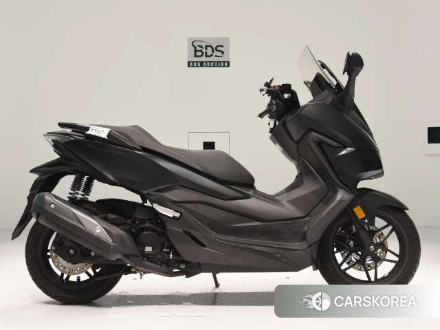 Проданный Honda FORZA 2018 из Японии