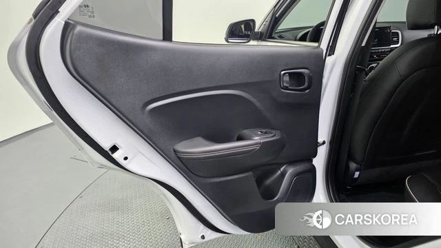 Hyundai Venue id 4317225 из Кореи 17