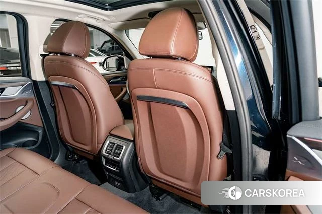 BMW X3 id 3856093 из Китая 17