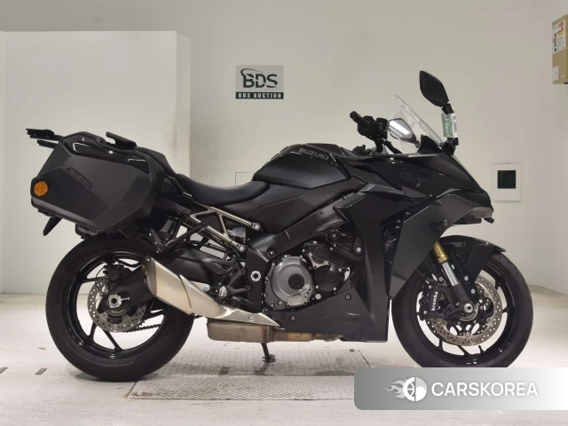 Проданный Suzuki GSX-S1000GT 2022 из Японии