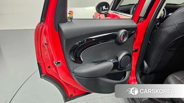 Mini Cooper id 4316176 из Кореи 17