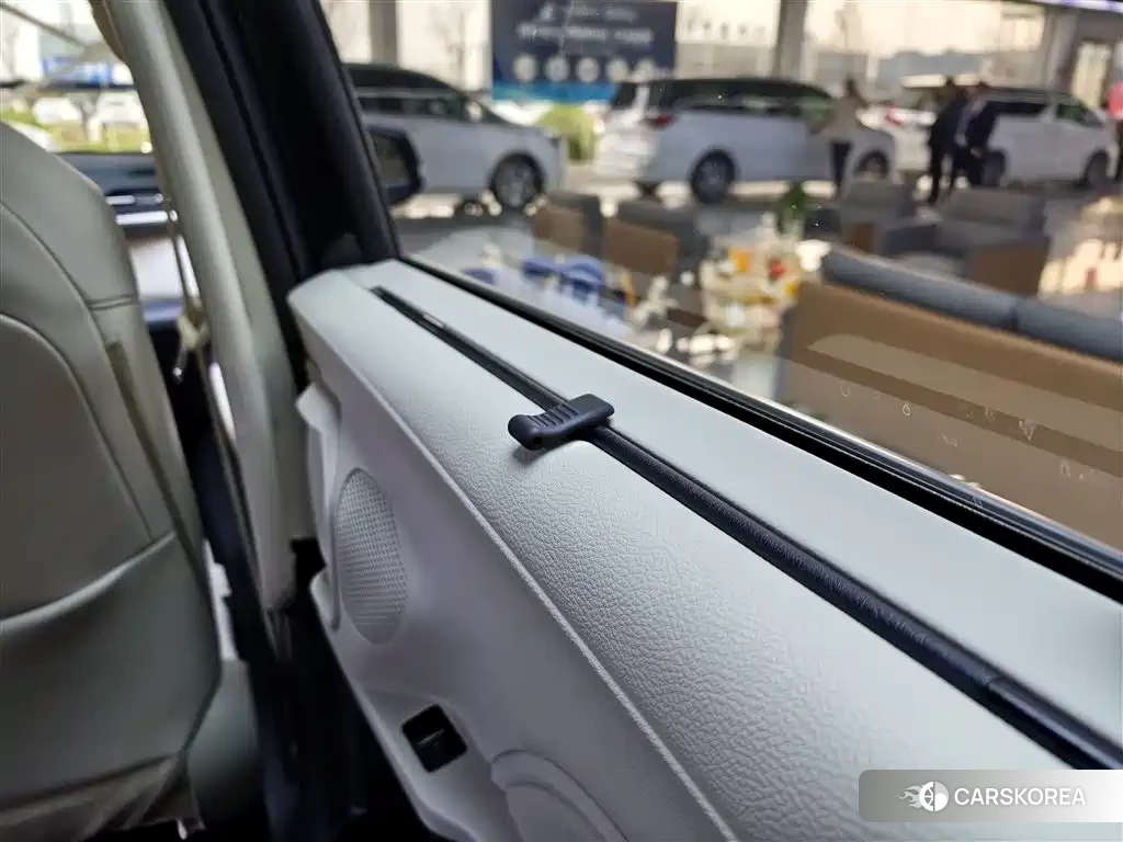 Toyota Sienna id 4546375 из Китая 17
