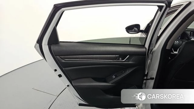 Honda Accord 10th Generation id 4458975 из Кореи 17