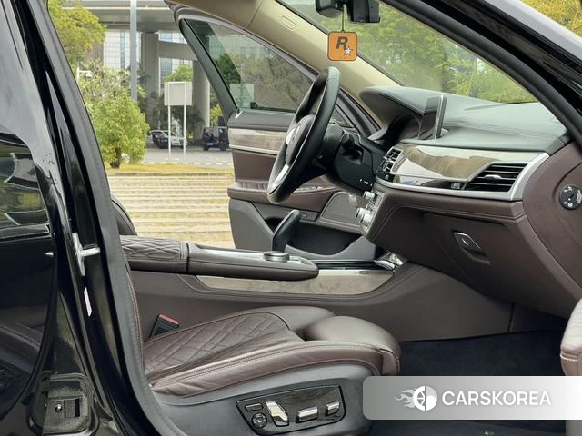BMW 7 series id 4274719 из Китая 17