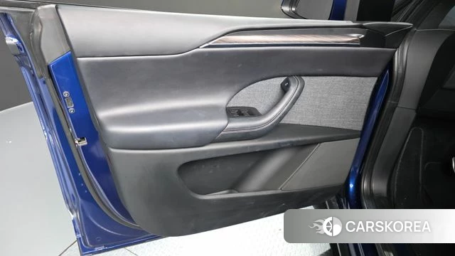 Tesla Model X id 4613132 из Кореи 17
