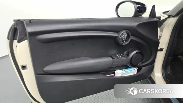 Mini Cooper id 4764699 из Кореи 17