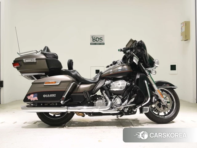 Проданный Harley-Davidson Ultra Glide FLHTKL1870 2019 из Японии, фото 2
