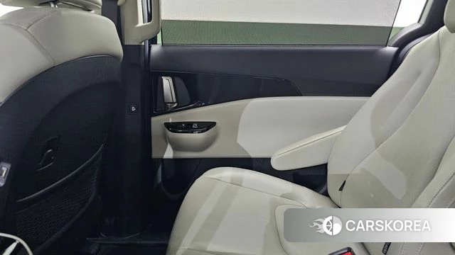Kia Carnival 4th generation id 4542603 из Кореи 17
