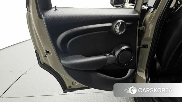 Mini Cooper id 4188298 из Кореи 17