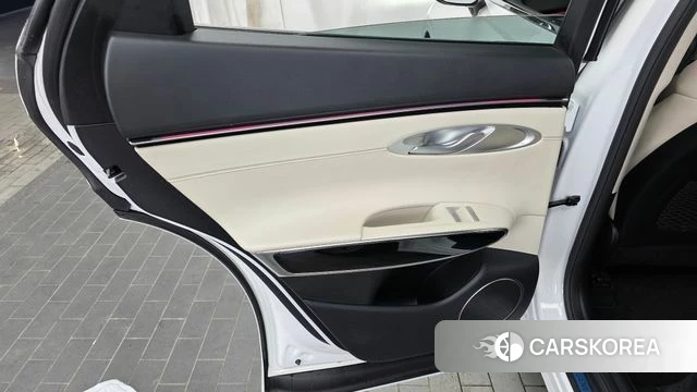 Genesis GV70 id 4700954 из Кореи 17