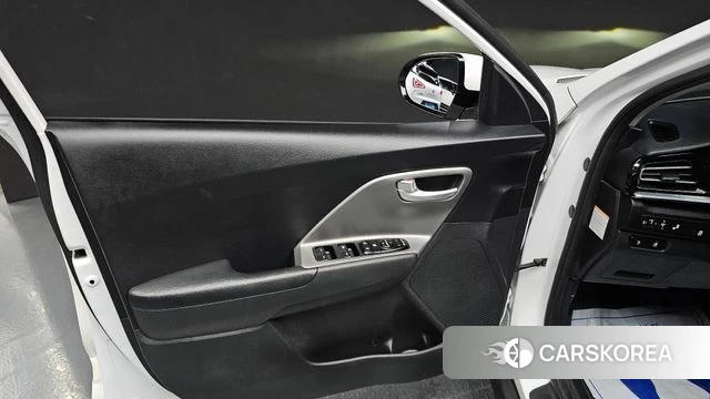 Kia Niro Plus id 4613476 из Кореи 17