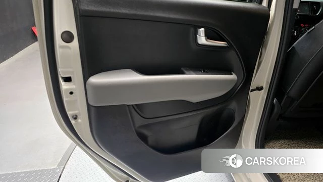 Kia The New Kia Ray id 4309021 из Кореи 17