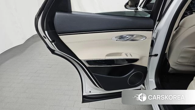 Genesis GV70 id 4267706 из Кореи 17