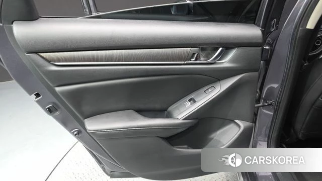 Honda Accord 10th Generation id 4625524 из Кореи 17