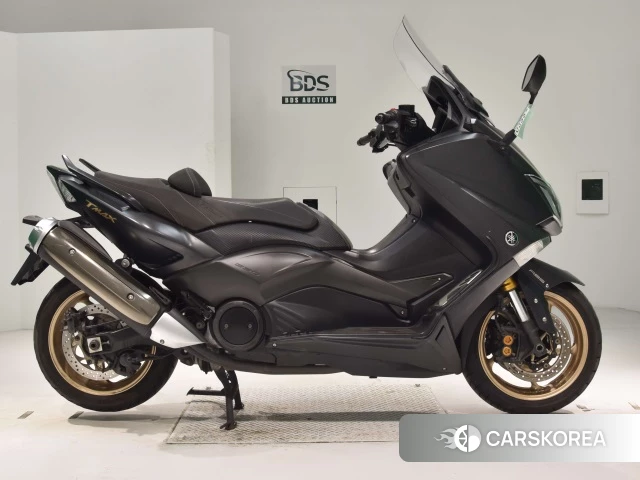 Проданный Yamaha T-MAX 530 2016 из Японии