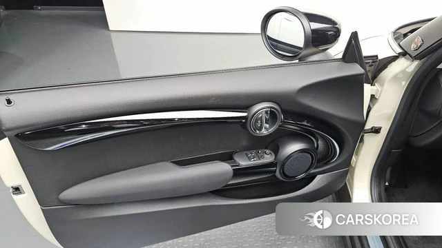Mini Cooper id 4636507 из Кореи 17